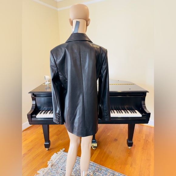 NWT RARE Authentic Streetwear Edgy Tailored Alice + Olivia Faux Leather Jacket - Picture 8 of 13